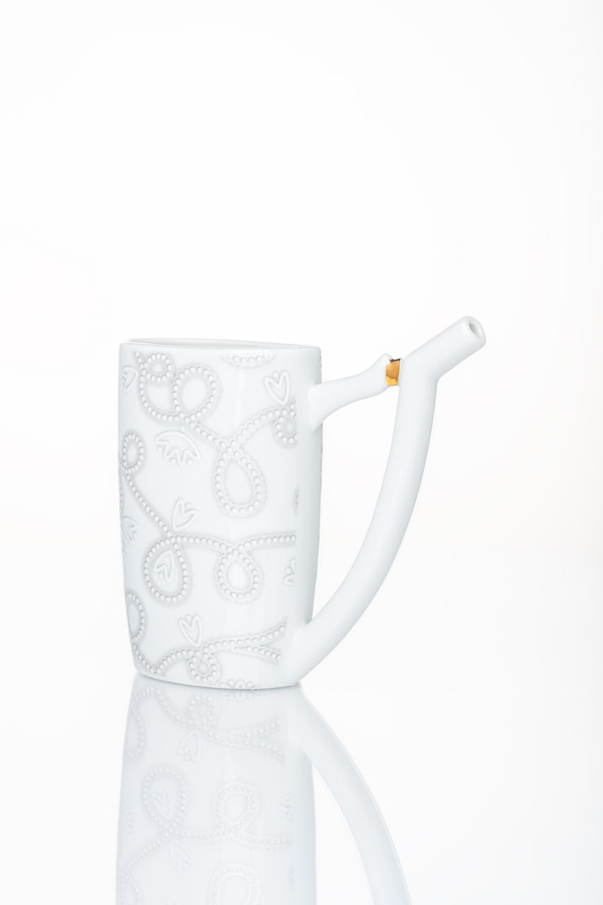 Ručně vyráběný karlovarský lázeňský pitný pohár | Limitovaná edice Lázeňský Pohárek s autorským designem