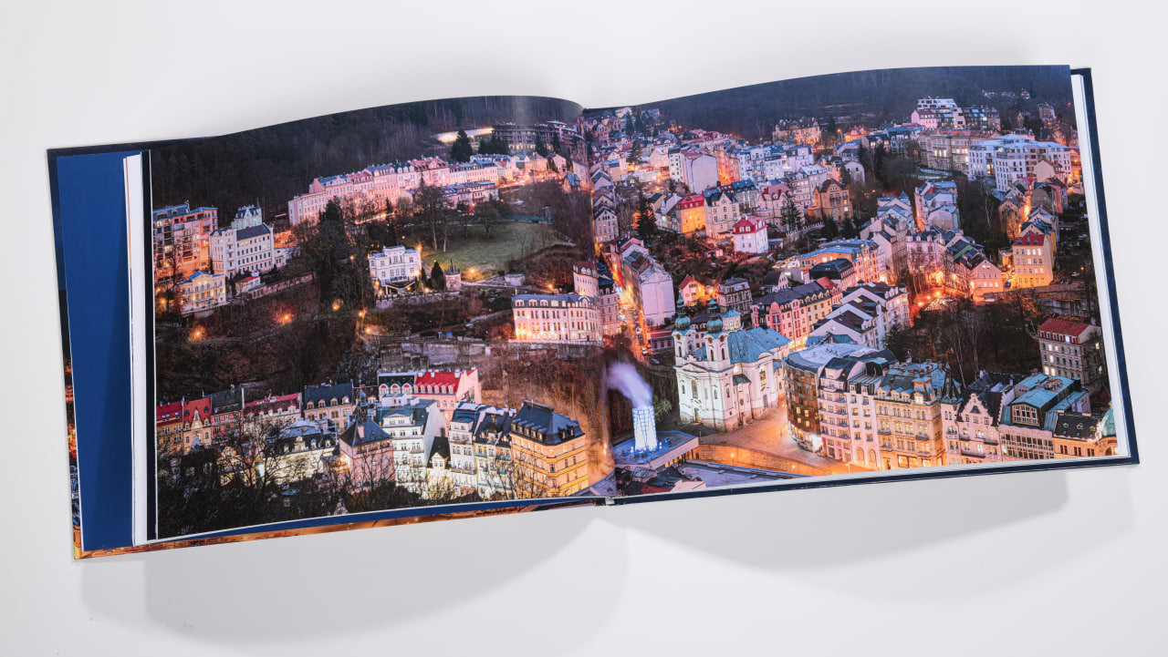 Фото-книга "Карловы Вары - город вдохновения и надежды"