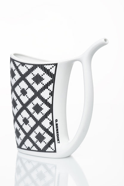 Karlovarský lázeňský hrnek od G. Benedikta | Porcelánový hrnek na pití s ​​tradičním českým vzorem 