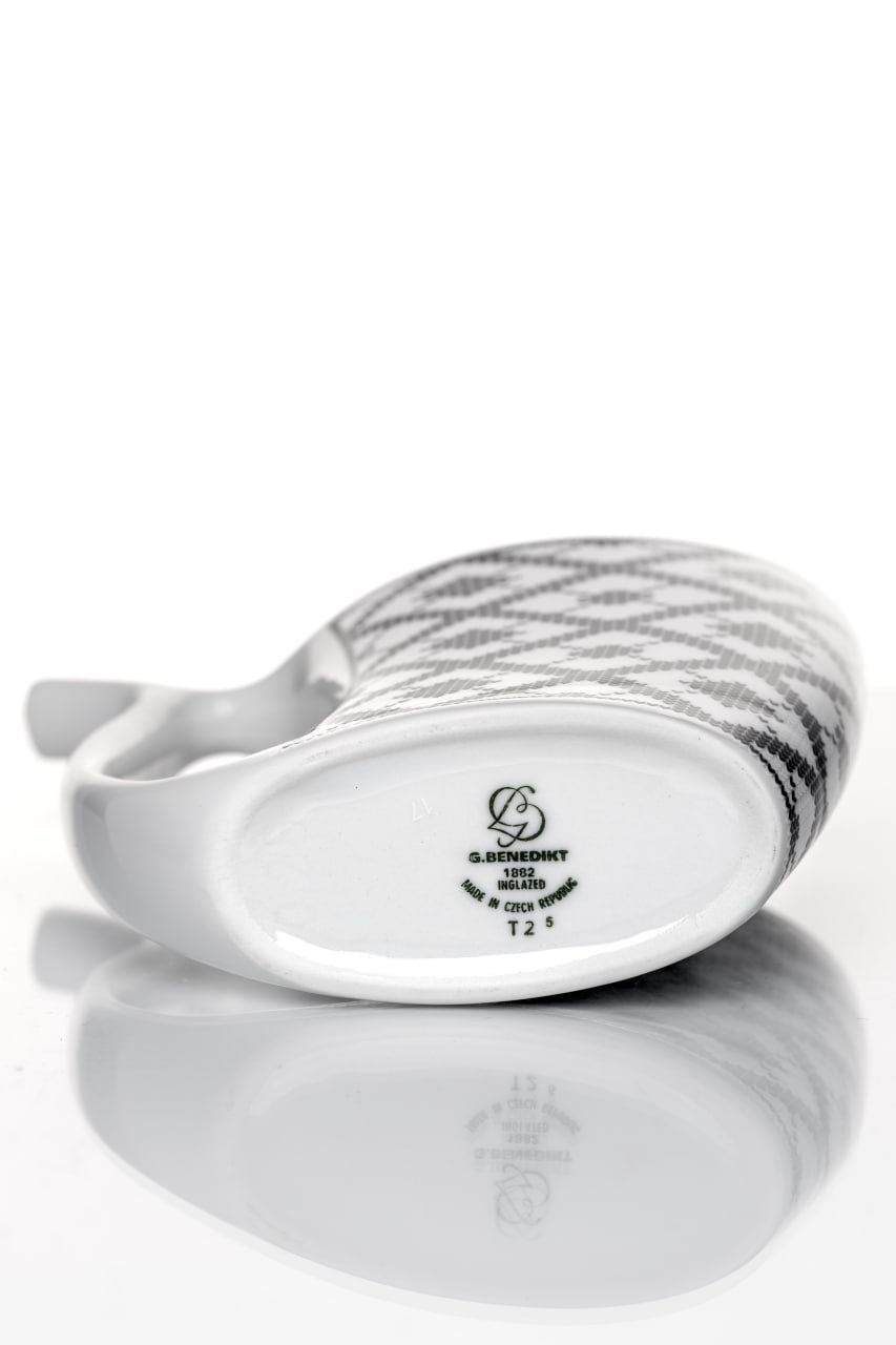 Šálek Feel Karlovy Vary od G. Benedikta | Porcelán s tradičním českým vzorem 