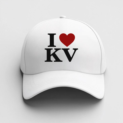 Bílá kšiltovka „I ❤️ KV“ | Značkový merch Karlovy Vary