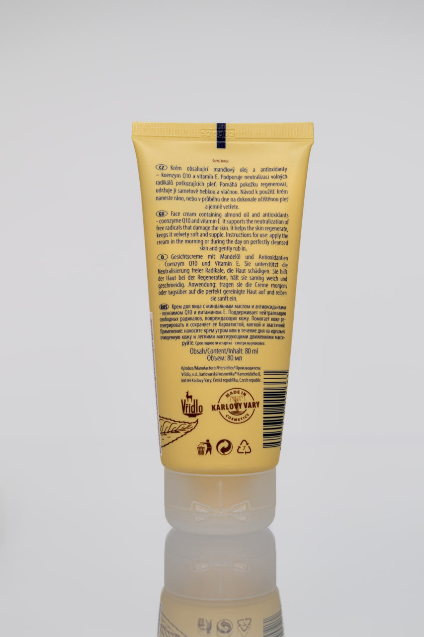 Дневной крем Karlovy Vary с миндальным маслом – 80 мл