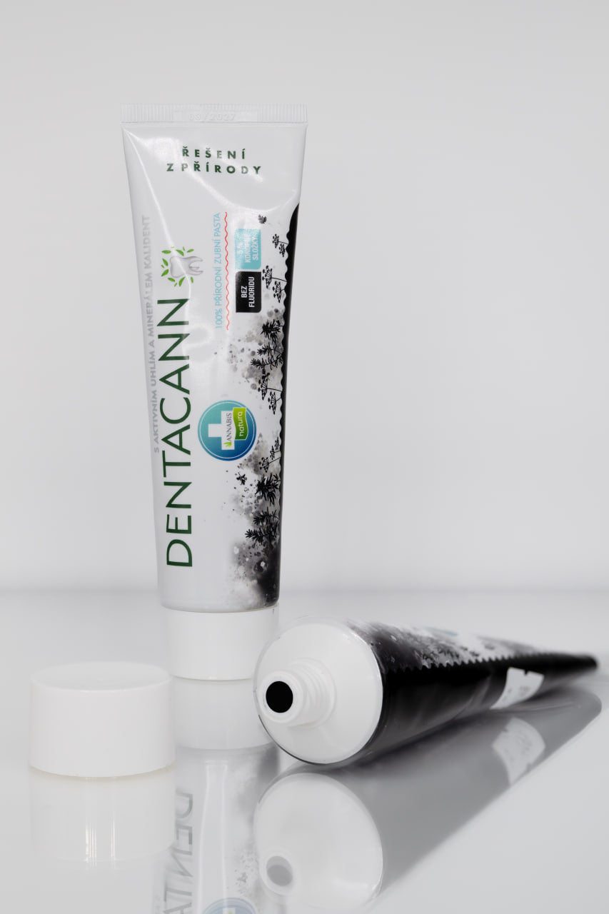 DENTACANN Natürliche Zahnpasta mit Aktivkohle – 100 g 