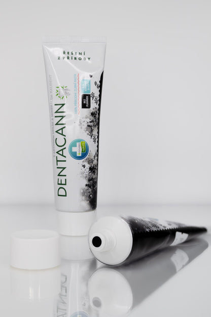 DENTACANN Natürliche Zahnpasta mit Aktivkohle – 100 g 