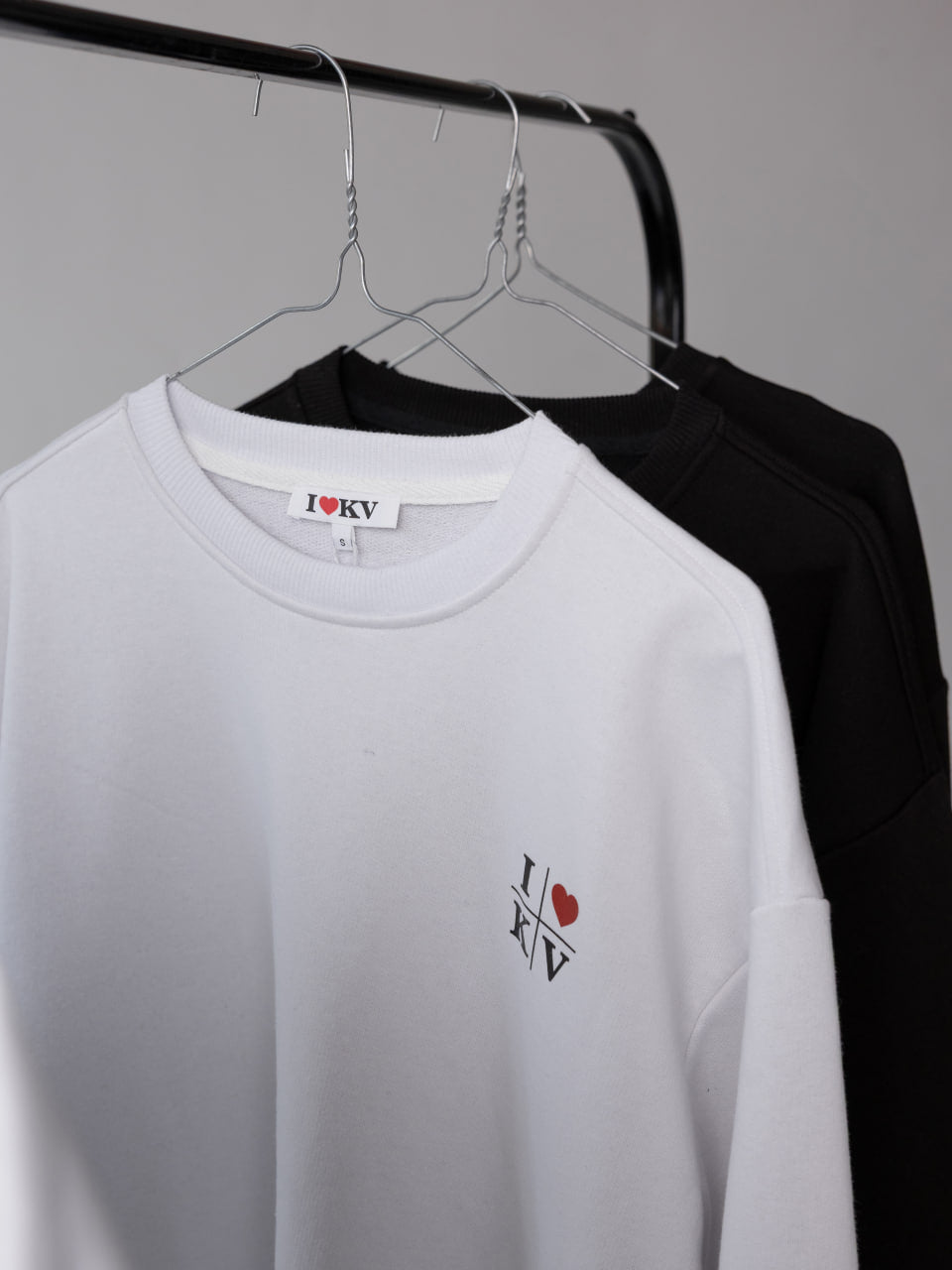 feel karlovy vary merch shop