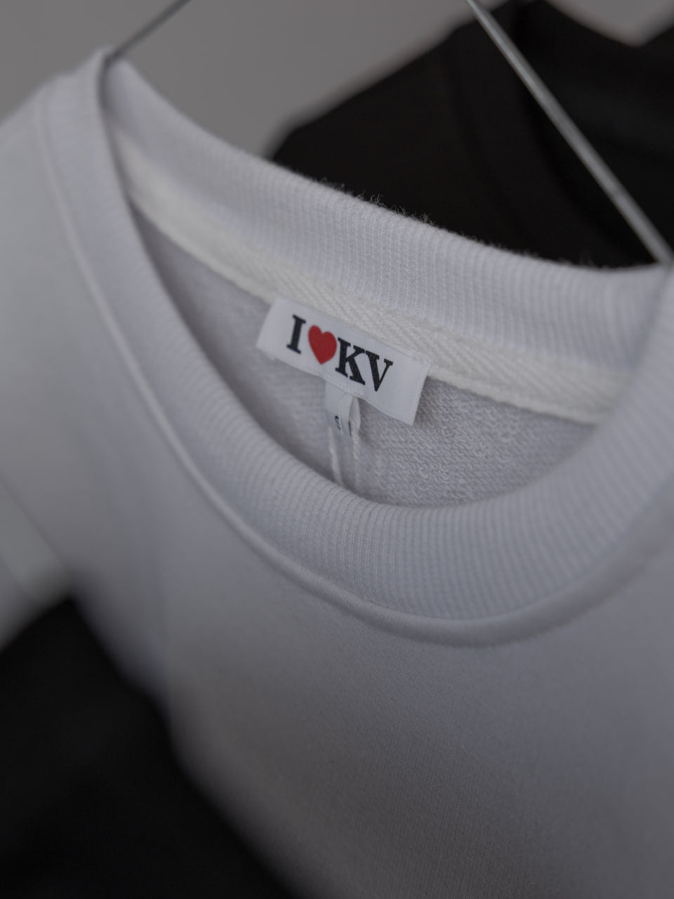 feel karlovy vary merch shop online